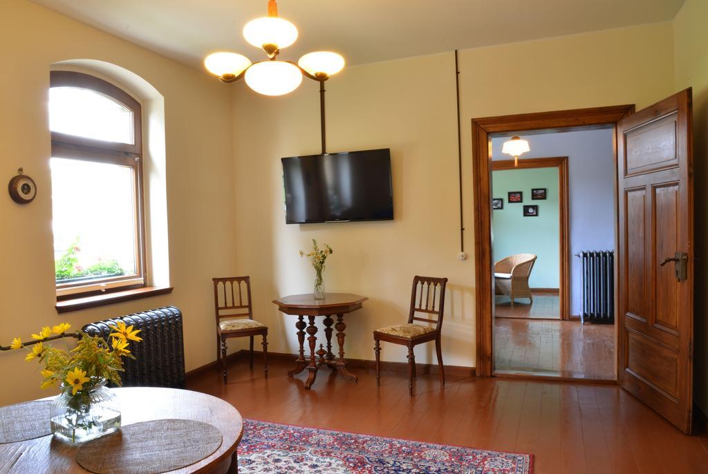 Appartement Alte Bahnstation Leipzig  Chambre photo